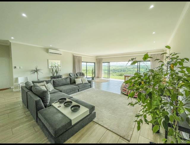 3 BEDROOM HOUSE FOR SALE IN ZINI RIVER ESTATE